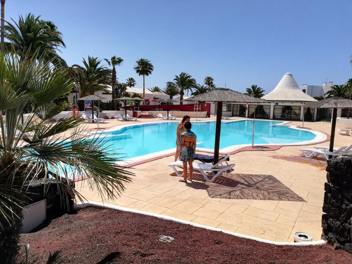 Apartamento Luca 05 en Playa Roca Costa Teguise Exterior foto